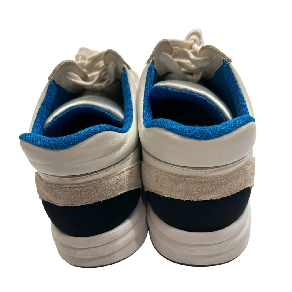 Chanel Suede Sneakers in Cream and Silver - Picture 5 of 9